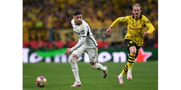 Federico Valverde zdědí vůli dresu číslo 8 Realu Madrid